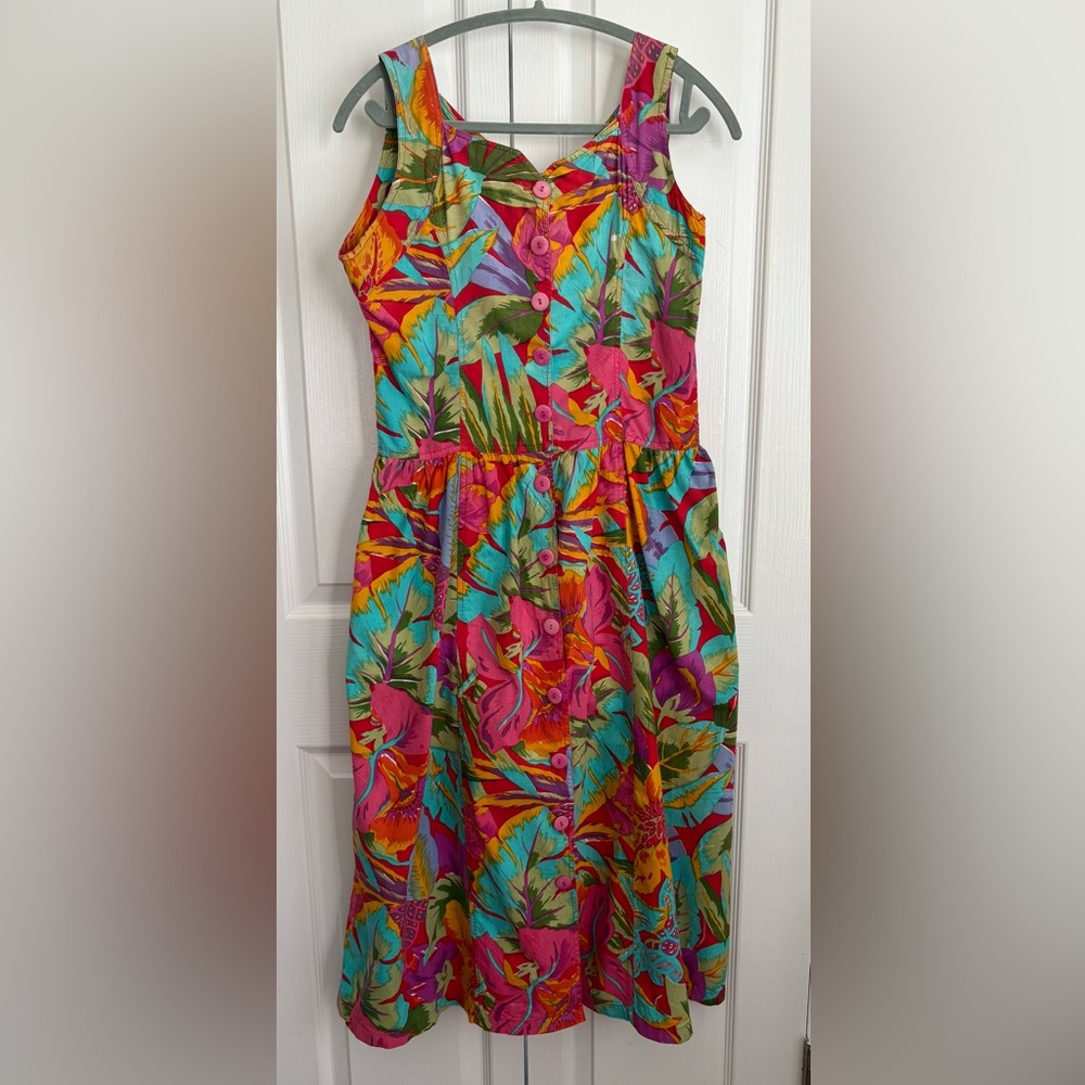 Vibrant Tropical Button-Front Midi Dress